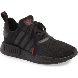 Never worn black and red adidas nmds